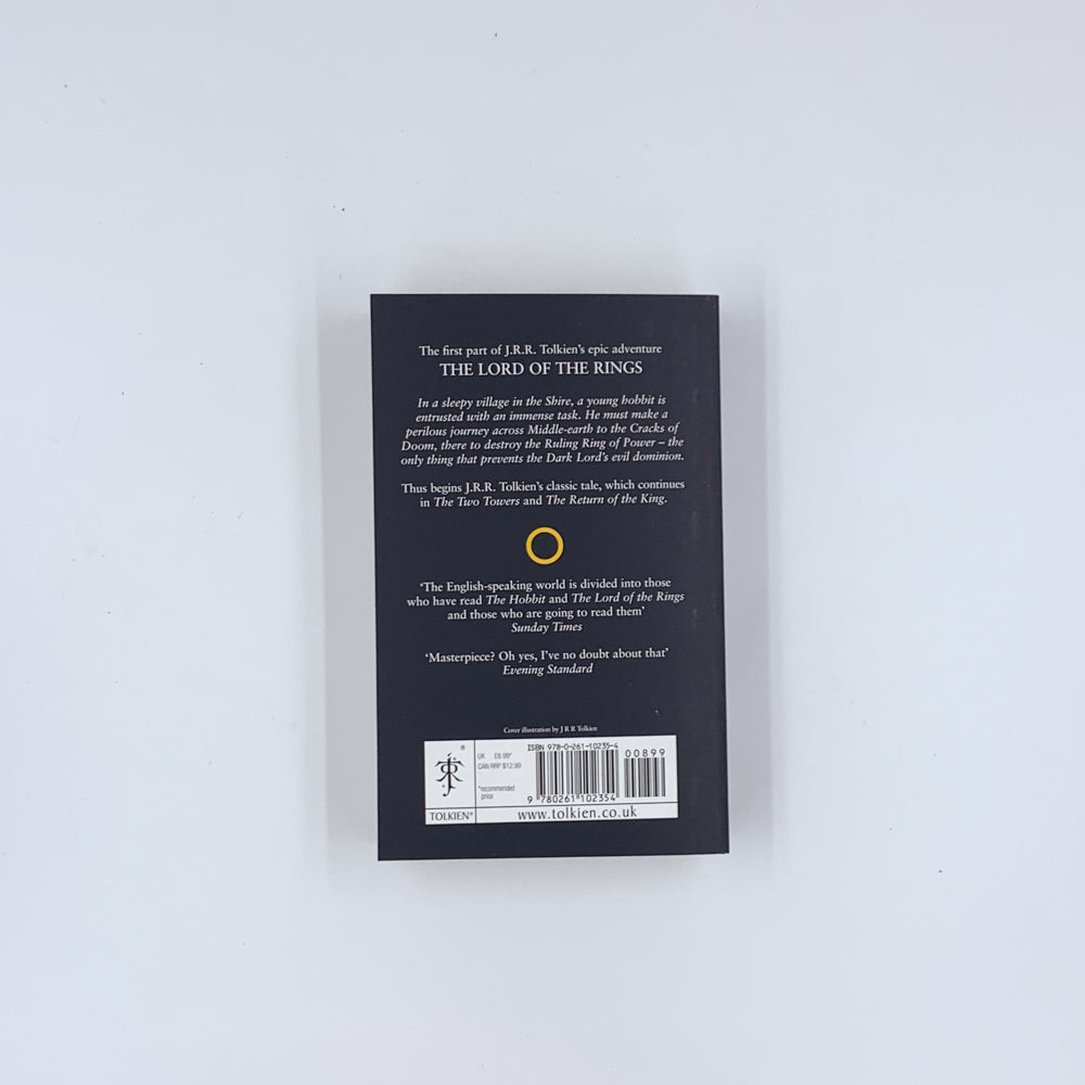 (Middle Earth #1) The Fellowship of the Ring - J.R.R. Tolkien