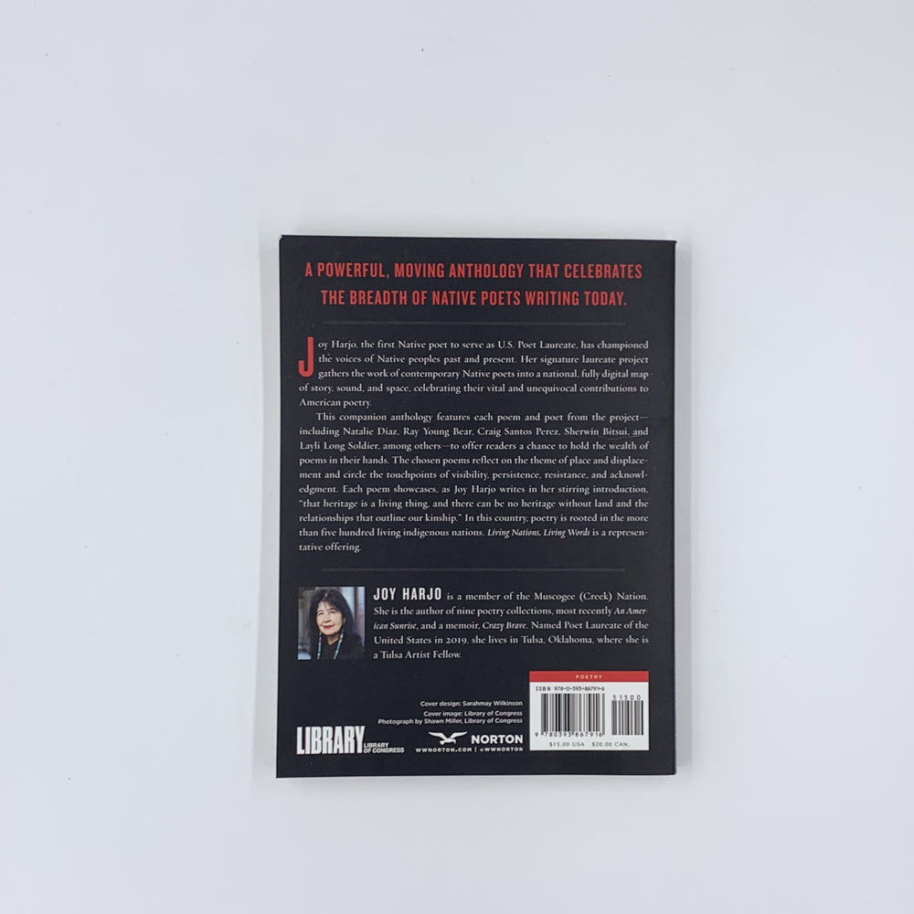 Nations vivantes, mots vivants : une anthologie de poésie des Premiers Peuples - Joy Harjo