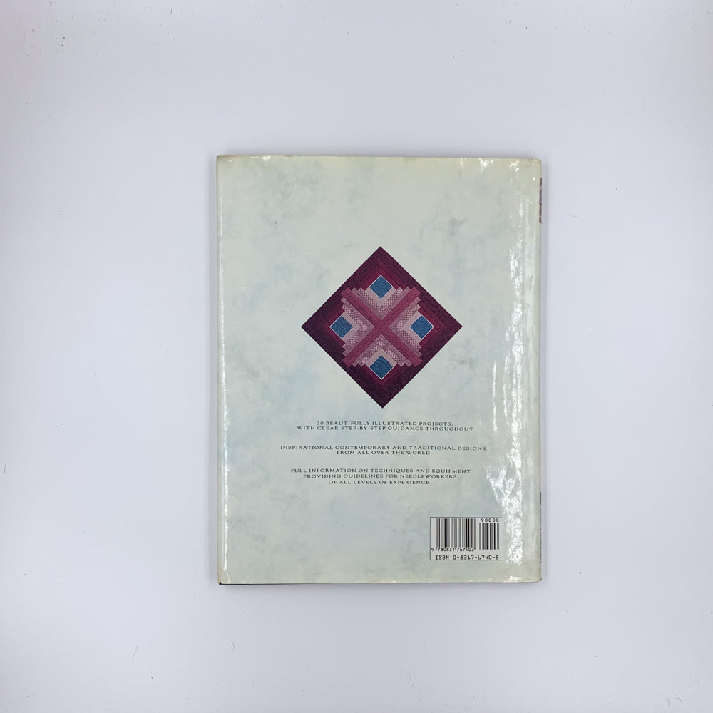 Quilting and Patchwork Project Book: 20 Simple Step-By-Step Projects - Katherine Guerrier