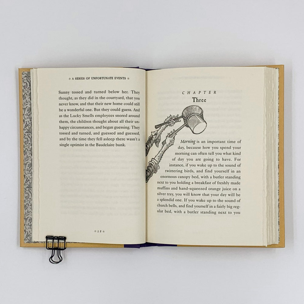 A Series of Unfortunate Events #4 : The Miserable Mill - Lemony Snicket