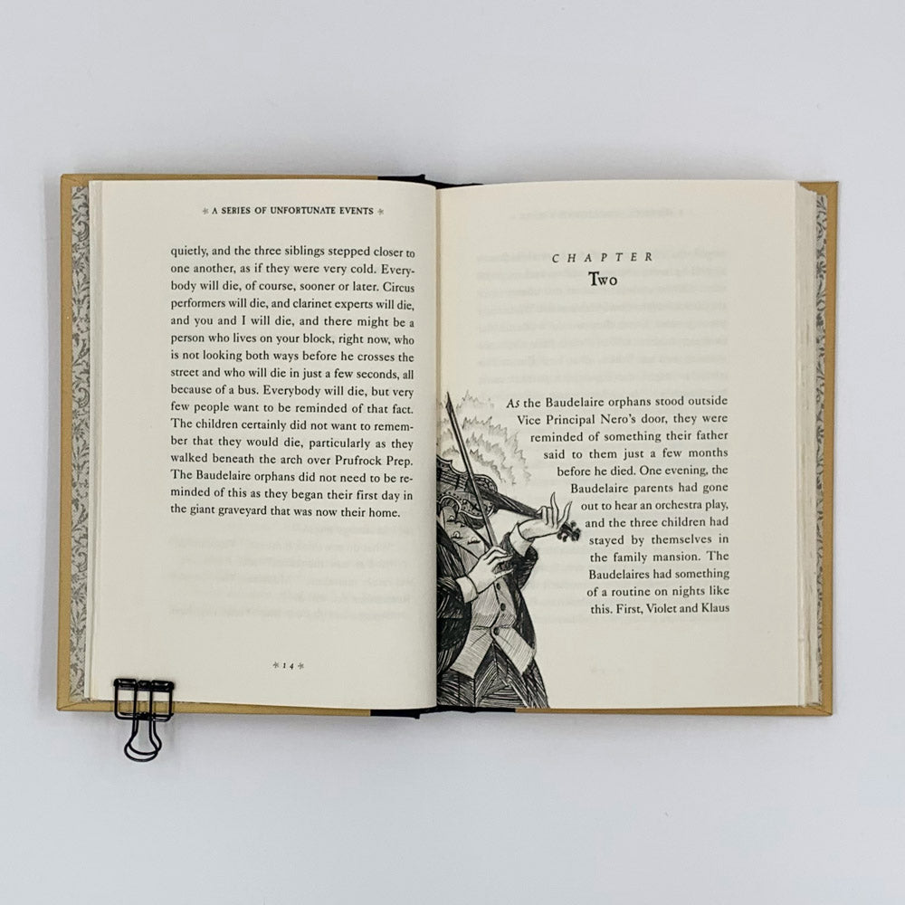 A Series of Unfortunate Events #5 : The Austere Academy - Lemony Snicket