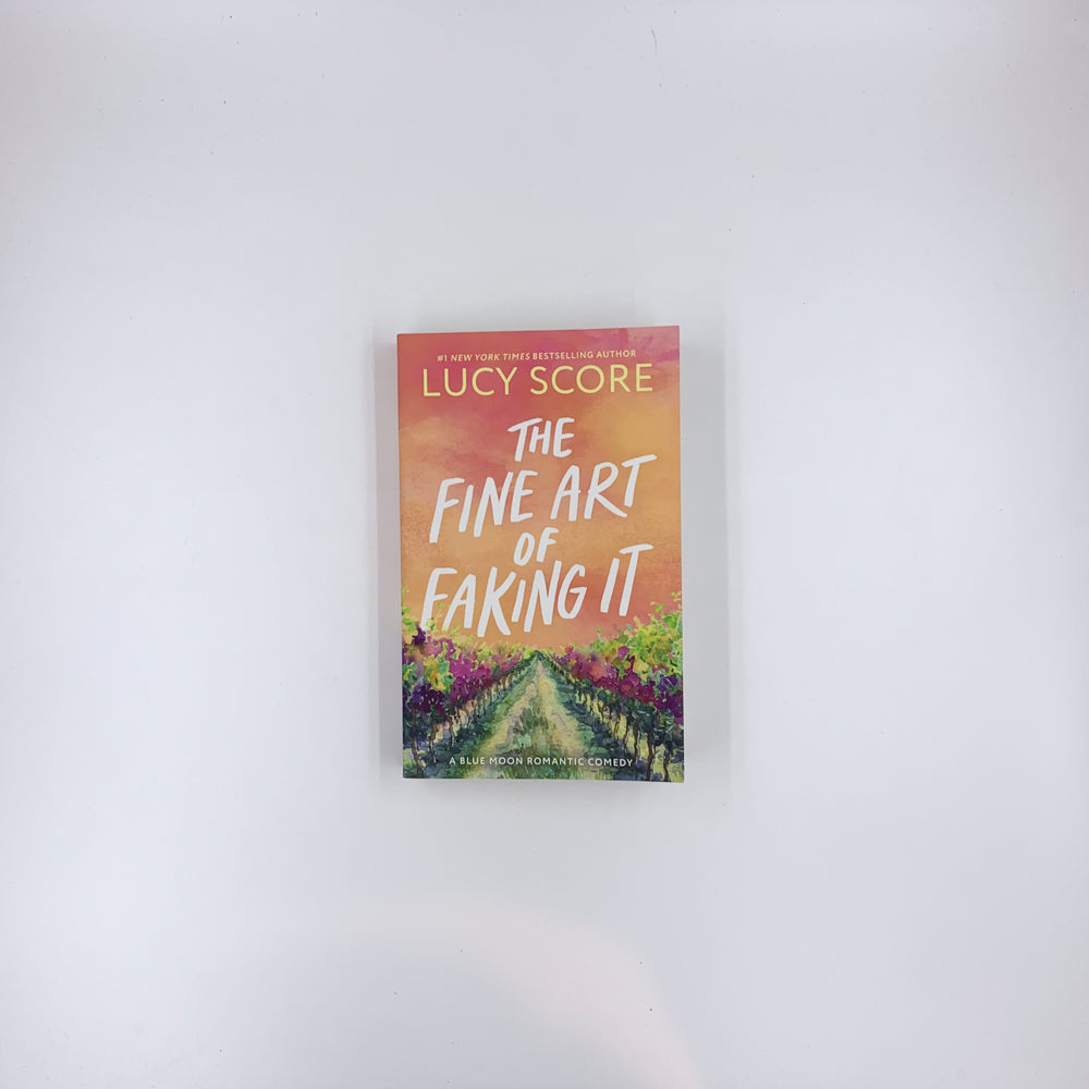 The Fine Art of Faking It - Lucy Score