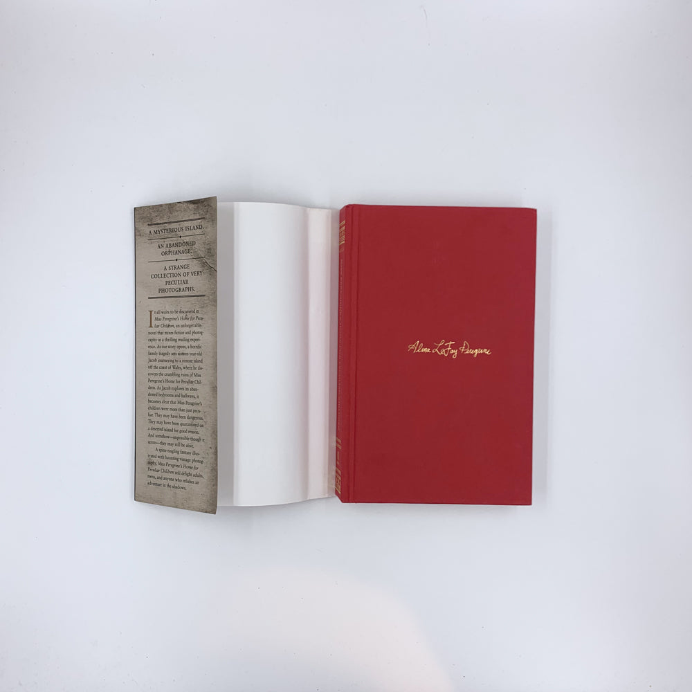 Miss Peregrine's Home for Peculiar Children - Ransom Riggs