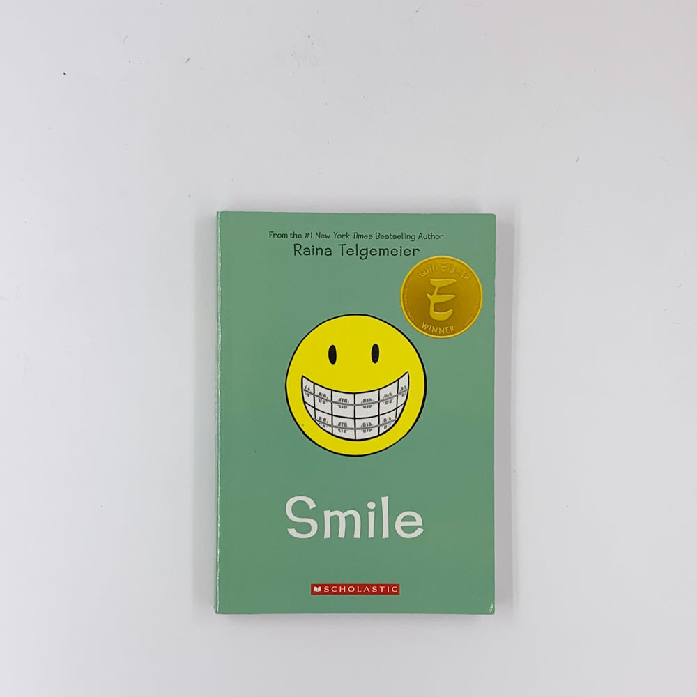 Smile - Raina Telgemeier