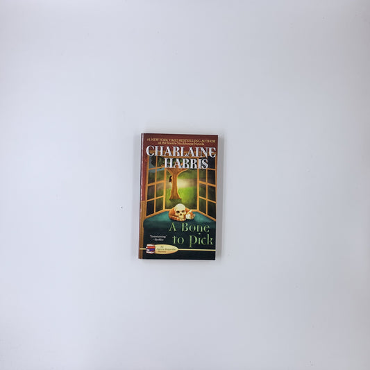 (Aurora Teagarden #2) A Bone to Pick - Charlaine Harris