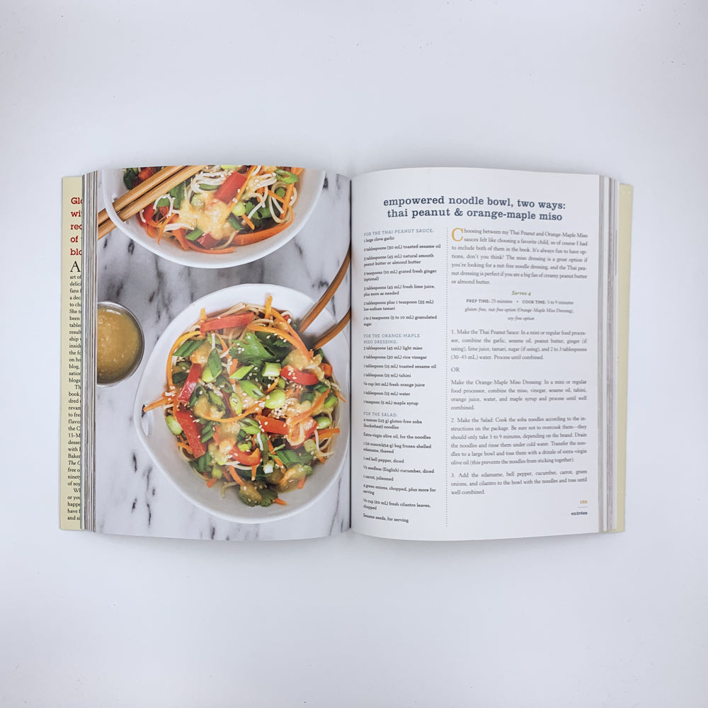 The Oh She Glows Cookbook: Vegan Recipes To Glow From The Inside Out - Angela Liddon