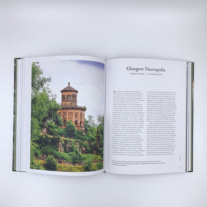Cities of the Dead: The world's most beautiful cemeteries - Yolanda Zappaterra