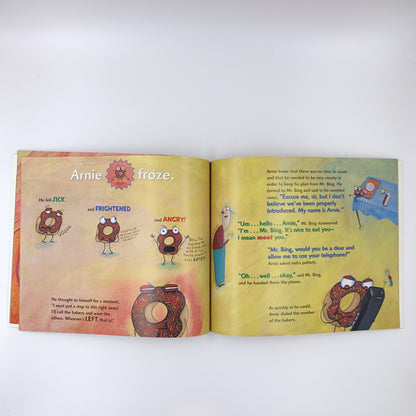 Arnie, the Doughnut - Laurie Keller