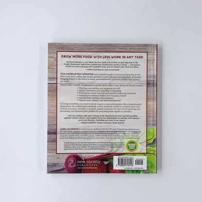 Backyard Bounty: The Complete Guide to Year-Round Gardening in the Pacific Northwest - Linda Gilkeson