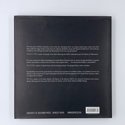 The Last Wild Wolves: Ghosts of the Rain Forest - Ian McAllister