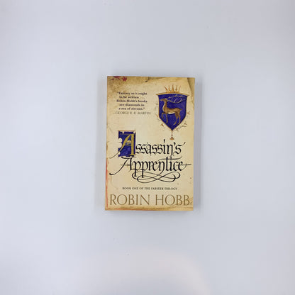 (The Farseer Trilogy #1) Assassin's Apprentice - Robin Hobb