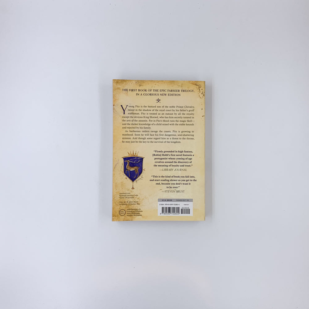 (The Farseer Trilogy #1) Assassin's Apprentice - Robin Hobb