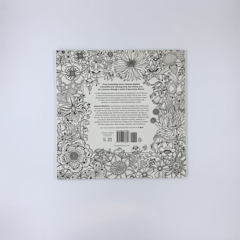 World of Flowers: A Coloring Book and Floral Adventure - Johanna Basford