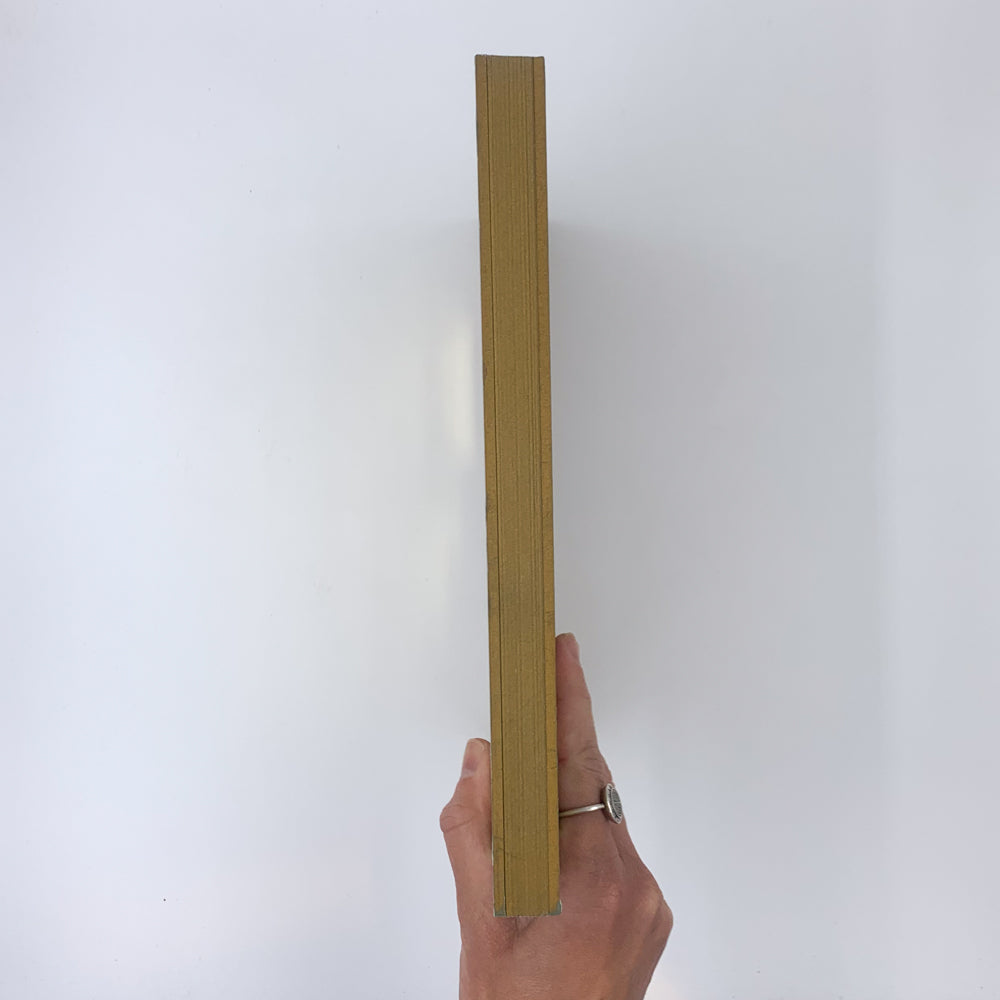 Flue Vog : 50 Years of Unique Soles For Unique Souls - John Fluevog (Gold edition, SIGNED)