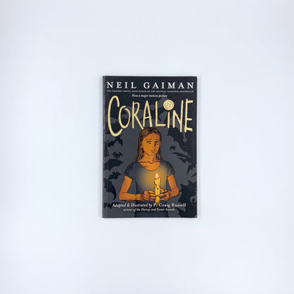 Coraline - Neil Gaiman ,  P. Craig Russell  (Adaptation/illustration )