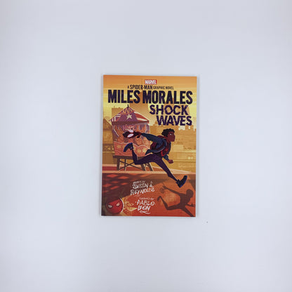 Miles Morales: Shock Waves - Justin A. Reynolds ,  Pablo Leon  (Illustrator)