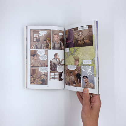 I Survived the Nazi Invasion, 1944: The Graphic Novel - Lauren Tarshis ,  Georgia Ball  (Adaptor) ,  Álvaro Sarraseca  (Illustrator)