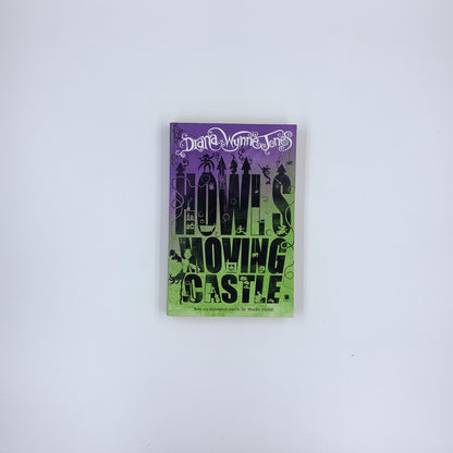 Howl's Moving Castle - Diana Wynne Jones ,  Tim Stevens  (Illustrator)