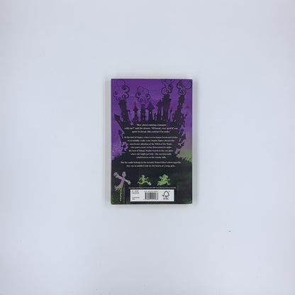 Howl's Moving Castle - Diana Wynne Jones ,  Tim Stevens  (Illustrator)