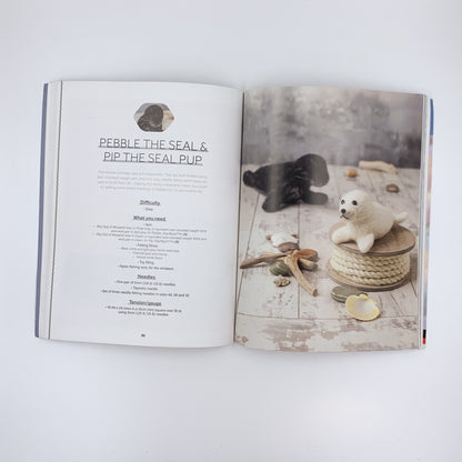 Felted Animal Knits: 20 Keep-Forever Friends to Knit, Felt and Love - Catherine Arnfield