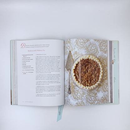 Butter Celebrates!: A Year of Sweet Recipes to Share with Family and Friends - Rosie Daykin