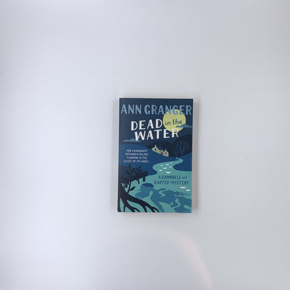 Dead in the Water - Ann Granger