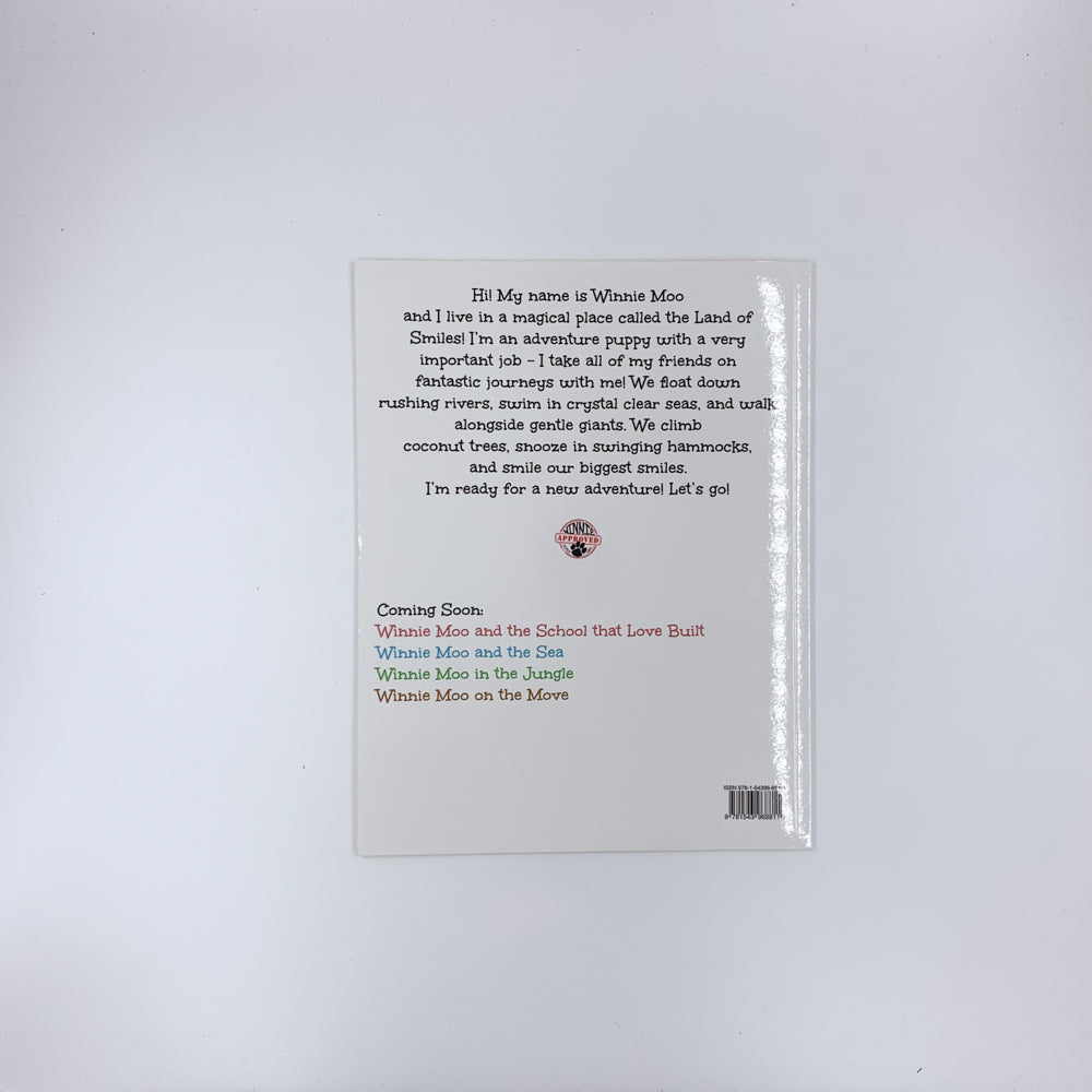 The Adventures of Winnie Moo: in The Land of Smiles - Niki Sinsawas, Alex Sinsawas & Kezzia Crossley
