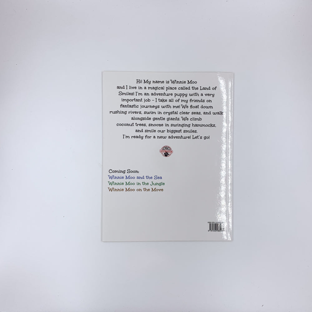 The Adventures of Winnie Moo and The School That Love Built - Niki Sinsawas, Alex Sinsawas & Kezzia Crossley