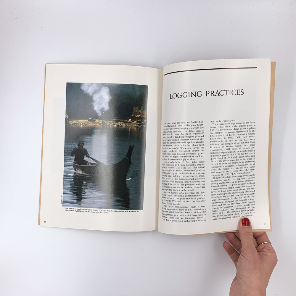 Meares Island : protecting a natural paradise - Paul George & Adrian Dorst