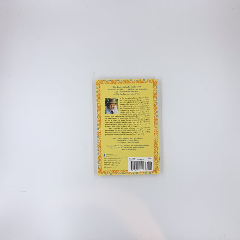 Precious and Grace - Alexander McCall Smith