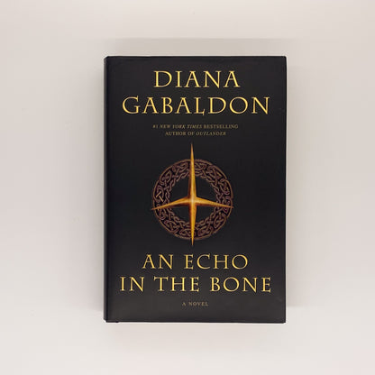 An Echo in the Bone (Outlander #7) - Diana Gabaldon