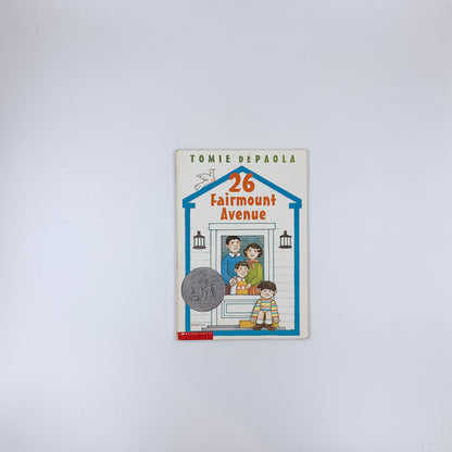 26 Fairmount Avenue - Tomie dePaola
