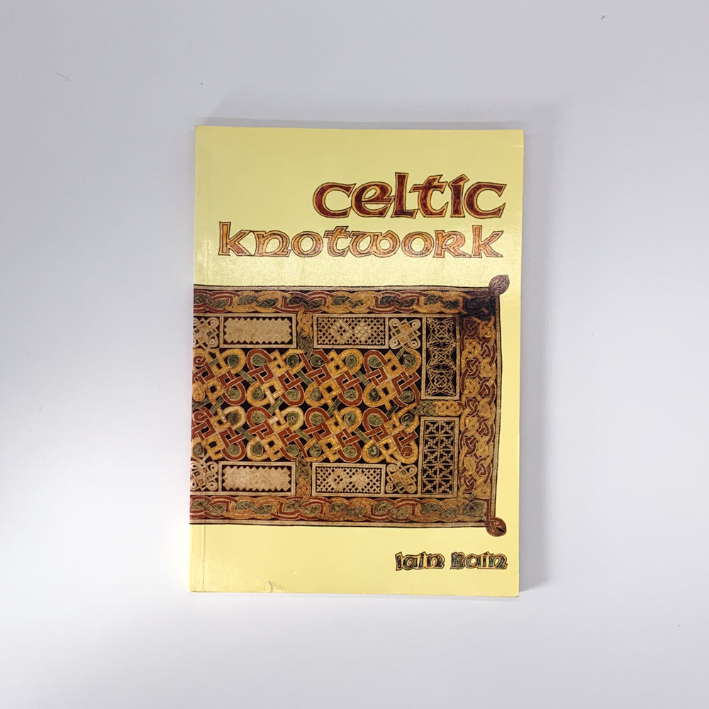 Celtic Knotwork - Iain Bain