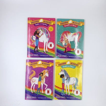 (Unicorn Academy: Where Magic Happens #1-4) Unicorn Academy: Rainbow of Adventure Boxed Set - Julie Sykes &  Lucy Truman