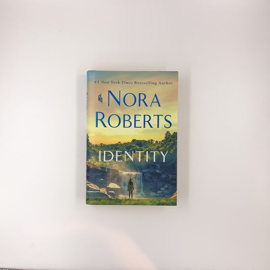 Identity - Nora Roberts