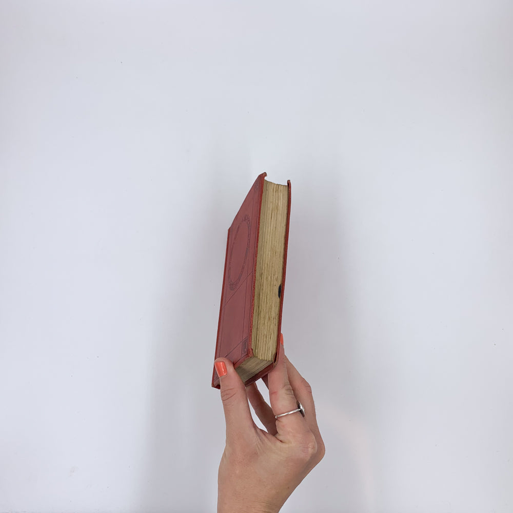 The Golden Treasury Of The Best Songs and Lyrical Poems in the English Language - F. T. Palgrave