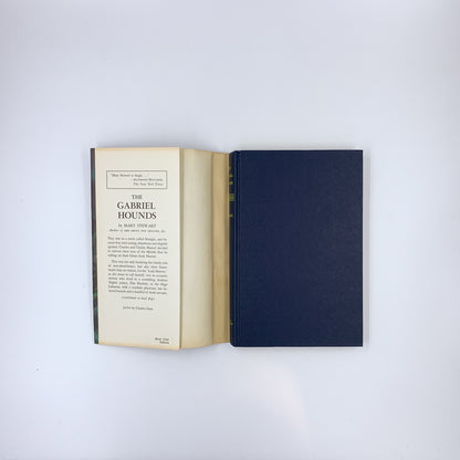 The Gabriel Hounds - Mary Stewart (1967 Book Club Edition)