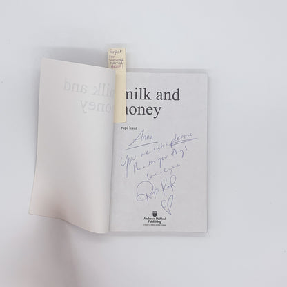 Milk and Honey - Rupi Kaur (SIGNED)