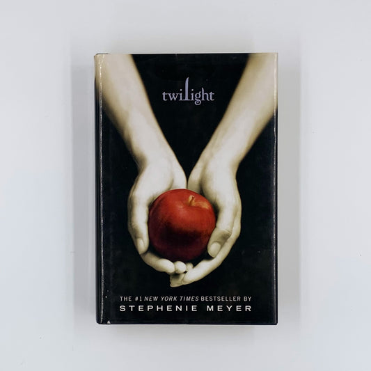 Twilight (The Twilight Saga #1) - Stephenie Meyer